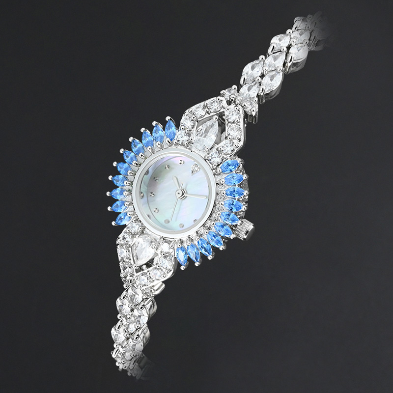 MOP Dial Beautiful Zircon Diamond Jewelry Watch Custom Manufacturer